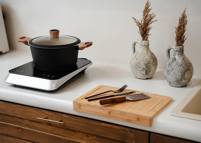 Chic Elysium - Nirvana * Naxos City